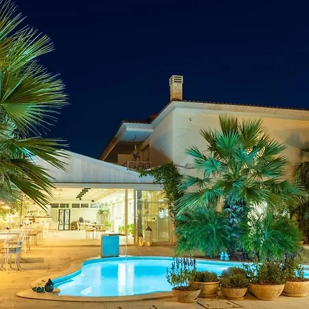 Hotel Likor Hanim Butik Alacati
