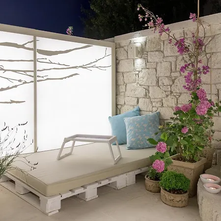 Hotel Likor Hanim Butik Alacati