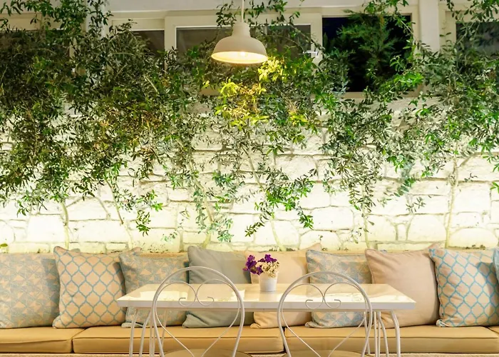 Hotel Likor Hanim Butik Alaçatı