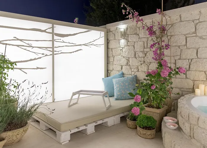 Hotel Likor Hanim Butik Alaçatı