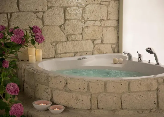 Likor Hanim Butik Hotel Alaçatı