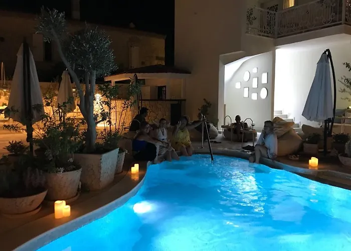 Likor Hanim Butik 2*