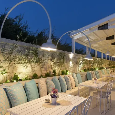 Likor Hanim Butik 2* Alacati